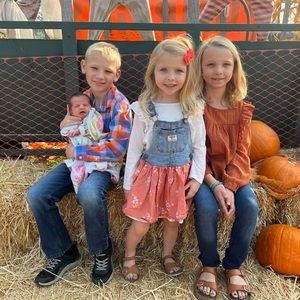 Meet your Posher, Christine